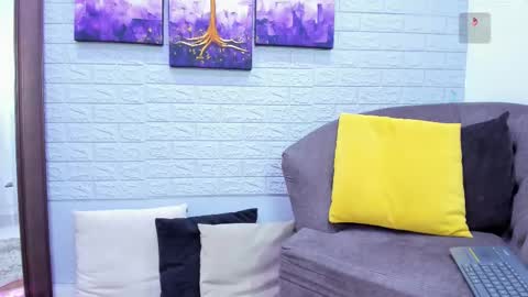 Snapshot of miranda_doll_ chatting on March 21, 2026, 12:10 pm online show from March 21, 2026, 12:10 pm