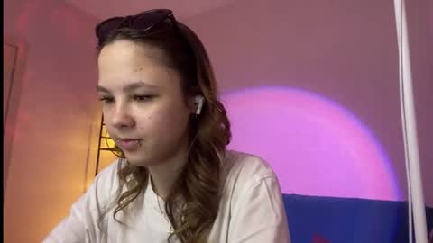 miranda_holms online show from July 14, 2026, 10:21 am