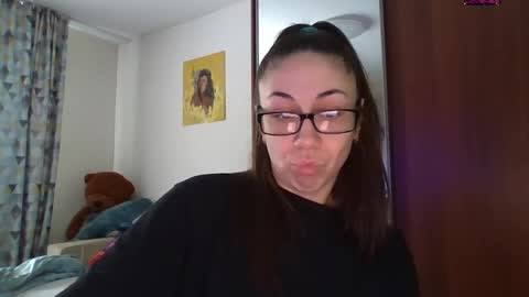 Snapshot of miranda_wish chatting on January 9, 2025, 8:03 am MIRANDA online show from January 9, 2025, 8:03 am