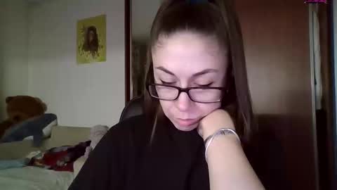 Snapshot of miranda_wish chatting on January 20, 2025, 12:07 pm MIRANDA online show from January 20, 2025, 12:07 pm