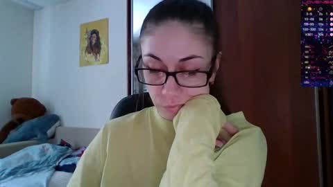 Snapshot of miranda_wish chatting on February 9, 2025, 8:11 am MIRANDA online show from February 9, 2025, 8:11 am