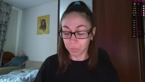 Snapshot of miranda_wish chatting on September 24, 2025, 5:44 am MIRANDA online show from September 24, 2025, 5:44 am