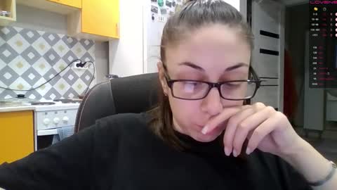 Snapshot of miranda_wish chatting on November 14, 2025, 11:09 am MIRANDA online show from November 14, 2025, 11:09 am