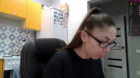 Snapshot of miranda_wish chatting on November 15, 2025, 9:06 am MIRANDA online show from November 15, 2025, 9:06 am