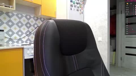 Snapshot of miranda_wish chatting on November 23, 2025, 5:18 am MIRANDA online show from November 23, 2025, 5:18 am