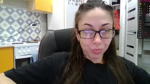 Snapshot of miranda_wish chatting on November 24, 2025, 1:11 pm MIRANDA online show from November 24, 2025, 1:11 pm