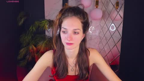 Snapshot of mirandaglow chatting on January 17, 2025, 11:59 am Miranda online show from January 17, 2025, 11:59 am