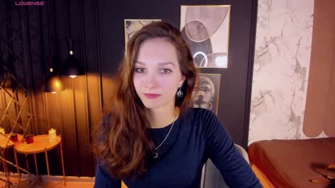 Snapshot of mirandaglow chatting on January 30, 2025, 5:41 am Miranda online show from January 30, 2025, 5:41 am