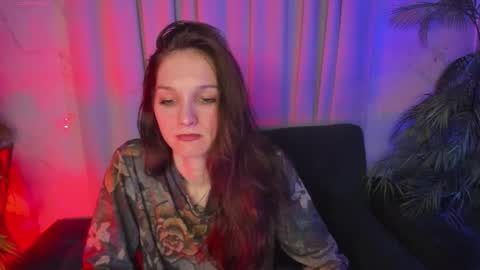 Snapshot of mirandaglow chatting on February 14, 2026, 5:48 am Miranda online show from February 14, 2026, 5:48 am