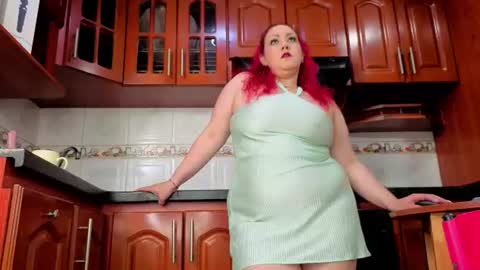 Snapshot of mirandarossi chatting on June 17, 2026, 12:29 pm Miranda online show from June 17, 2026, 12:29 pm