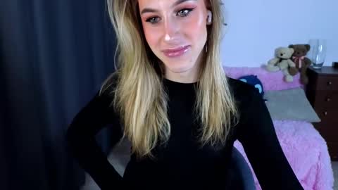 Snapshot of miraraid chatting on November 10, 2025, 5:34 pm miraraid online show from November 10, 2025, 5:34 pm