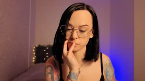 Snapshot of miraskyy chatting on March 24, 2026, 2:00 pm MiraSkyy online show from March 24, 2026, 2:00 pm