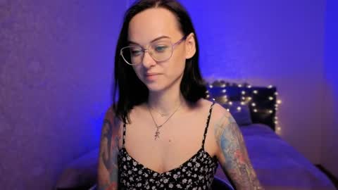 Snapshot of miraskyy chatting on April 4, 2026, 9:56 pm MiraSkyy online show from April 4, 2026, 9:56 pm