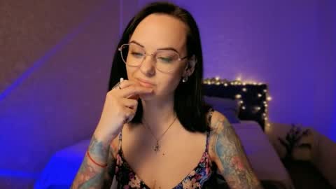 Snapshot of miraskyy chatting on April 29, 2026, 4:00 pm MiraSkyy online show from April 29, 2026, 4:00 pm