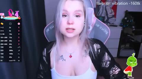 Kira online show from January 11, 2026, 7:41 pm