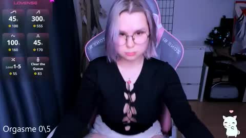 Snapshot of miray_kuriyama chatting on March 1, 2026, 5:59 pm Kira online show from March 1, 2026, 5:59 pm