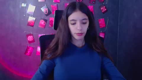 Snapshot of miri_miss chatting on December 23, 2025, 6:44 am Miri online show from December 23, 2025, 6:44 am