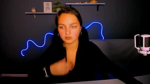 miriam_crazy online show from October 6, 2025, 7:22 pm