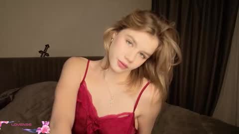 Snapshot of miroslavasong chatting on December 5, 2025, 8:49 pm miroslavasong online show from December 5, 2025, 8:49 pm