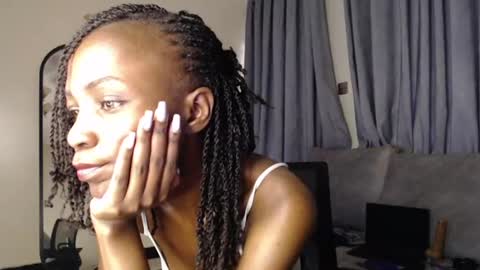 Snapshot of mis_kaylee chatting on June 16, 2026, 12:41 pm mis_kaylee online show from June 16, 2026, 12:41 pm