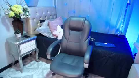 Misaaki online show from November 6, 2025, 11:33 am