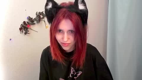 misaki_chan_ online show from May 31, 2026, 2:02 pm