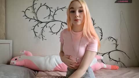 Snapshot of misamew chatting on February 27, 2026, 8:14 am MisaMew online show from February 27, 2026, 8:14 am