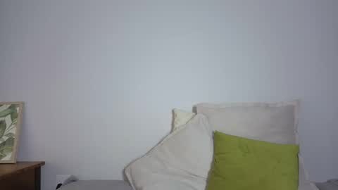 Snapshot of mishymoon chatting on March 20, 2026, 9:03 am Elora online show from March 20, 2026, 9:03 am
