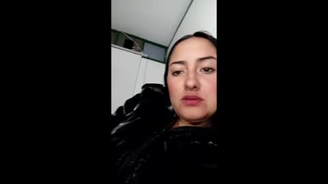 Snapshot of misnicol chatting on February 7, 2026, 12:14 am Nicol online show from February 7, 2026, 12:14 am