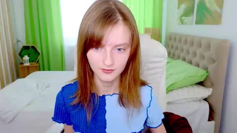 Snapshot of miss___alisa chatting on February 6, 2026, 11:13 am Alisa NONNUDE online show from February 6, 2026, 11:13 am