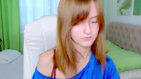 Snapshot of miss___alisa chatting on February 18, 2026, 9:16 am Alisa NONNUDE online show from February 18, 2026, 9:16 am