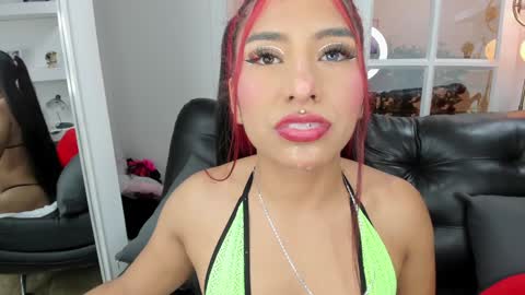 Snapshot of miss___allison chatting on January 4, 2025, 6:09 pm Allison online show from January 4, 2025, 6:09 pm
