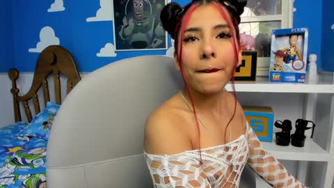 Snapshot of miss___allison chatting on January 11, 2025, 11:02 am Allison online show from January 11, 2025, 11:02 am