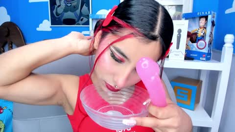 Snapshot of miss___allison chatting on February 4, 2025, 11:05 am Allison online show from February 4, 2025, 11:05 am