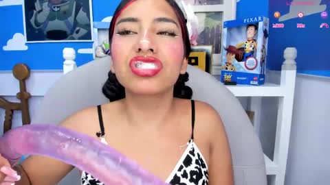 Snapshot of miss___allison chatting on February 11, 2025, 11:10 am Allison online show from February 11, 2025, 11:10 am