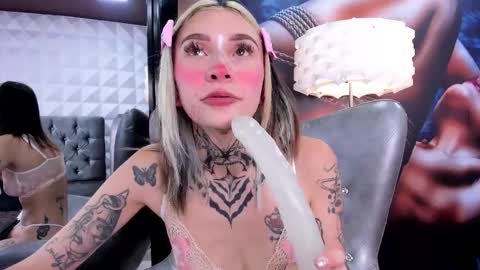 miss___angel online show from March 5, 2025, 6:23 pm