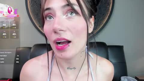 Snapshot of miss___charlotte chatting on March 11, 2025, 6:19 pm Charlotte online show from March 11, 2025, 6:19 pm