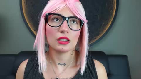 Snapshot of miss___charlotte chatting on October 15, 2025, 6:52 pm Charlotte online show from October 15, 2025, 6:52 pm