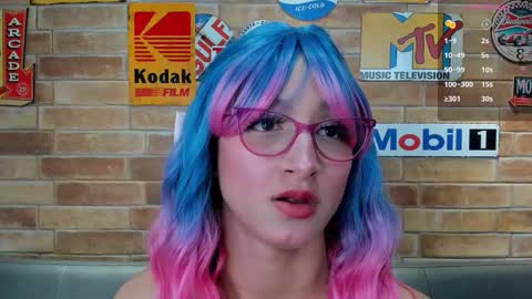 Snapshot of miss___salome chatting on December 22, 2025, 6:05 pm Salome online show from December 22, 2025, 6:05 pm