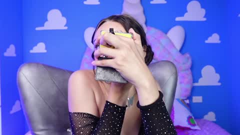 Sara online show from January 21, 2025, 9:25 pm