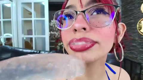 Snapshot of miss__abigail chatting on November 6, 2025, 11:11 am Abigail online show from November 6, 2025, 11:11 am