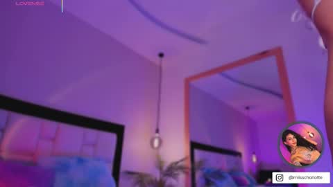 Snapshot of miss__charlotte_ chatting on September 30, 2025, 5:12 am Charlotte online show from September 30, 2025, 5:12 am
