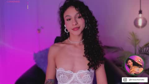 Snapshot of miss__charlotte_ chatting on October 4, 2025, 3:59 am Charlotte online show from October 4, 2025, 3:59 am