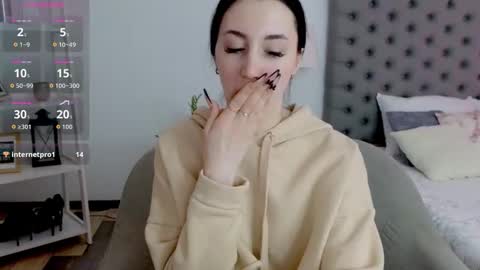 Snapshot of miss__linn chatting on February 5, 2026, 3:27 pm Linn online show from February 5, 2026, 3:27 pm