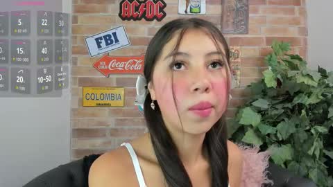 Luxury online show from October 22, 2025, 11:10 am