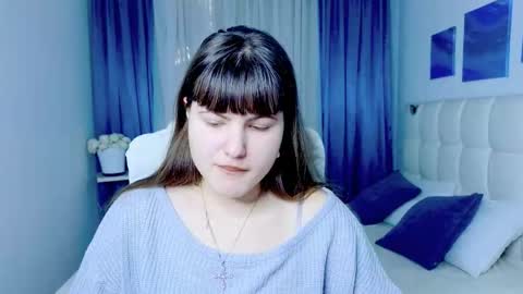 Snapshot of miss__poly chatting on February 4, 2026, 8:42 am miss__poly online show from February 4, 2026, 8:42 am