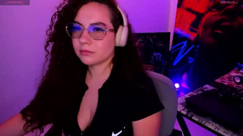 Snapshot of miss_alisse chatting on February 5, 2026, 7:35 am miss_alisse online show from February 5, 2026, 7:35 am