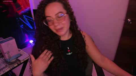 Snapshot of miss_alisse chatting on May 15, 2026, 8:32 am miss_alisse online show from May 15, 2026, 8:32 am