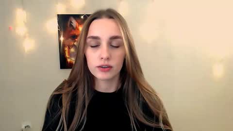 Snapshot of miss_angelina_ chatting on November 25, 2025, 10:15 am Angelina online show from November 25, 2025, 10:15 am