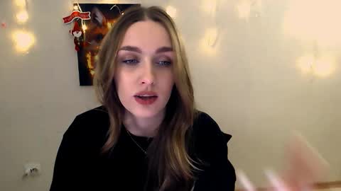 Snapshot of miss_angelina_ chatting on December 5, 2025, 8:23 am Angelina online show from December 5, 2025, 8:23 am